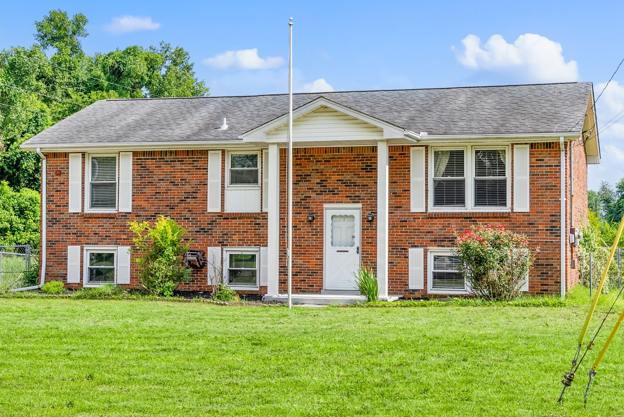 334 Bancroft Dr