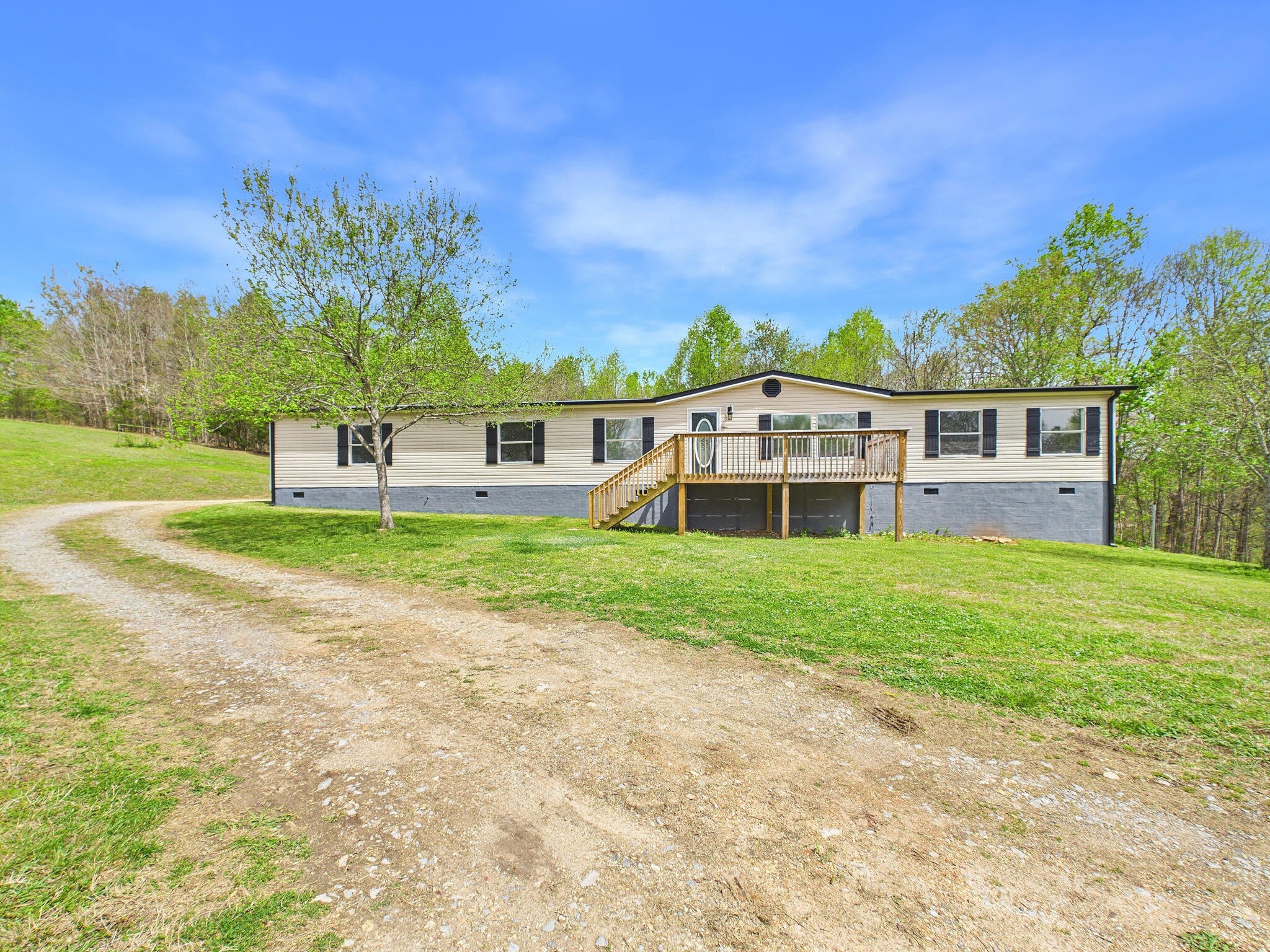 141 County Road 215