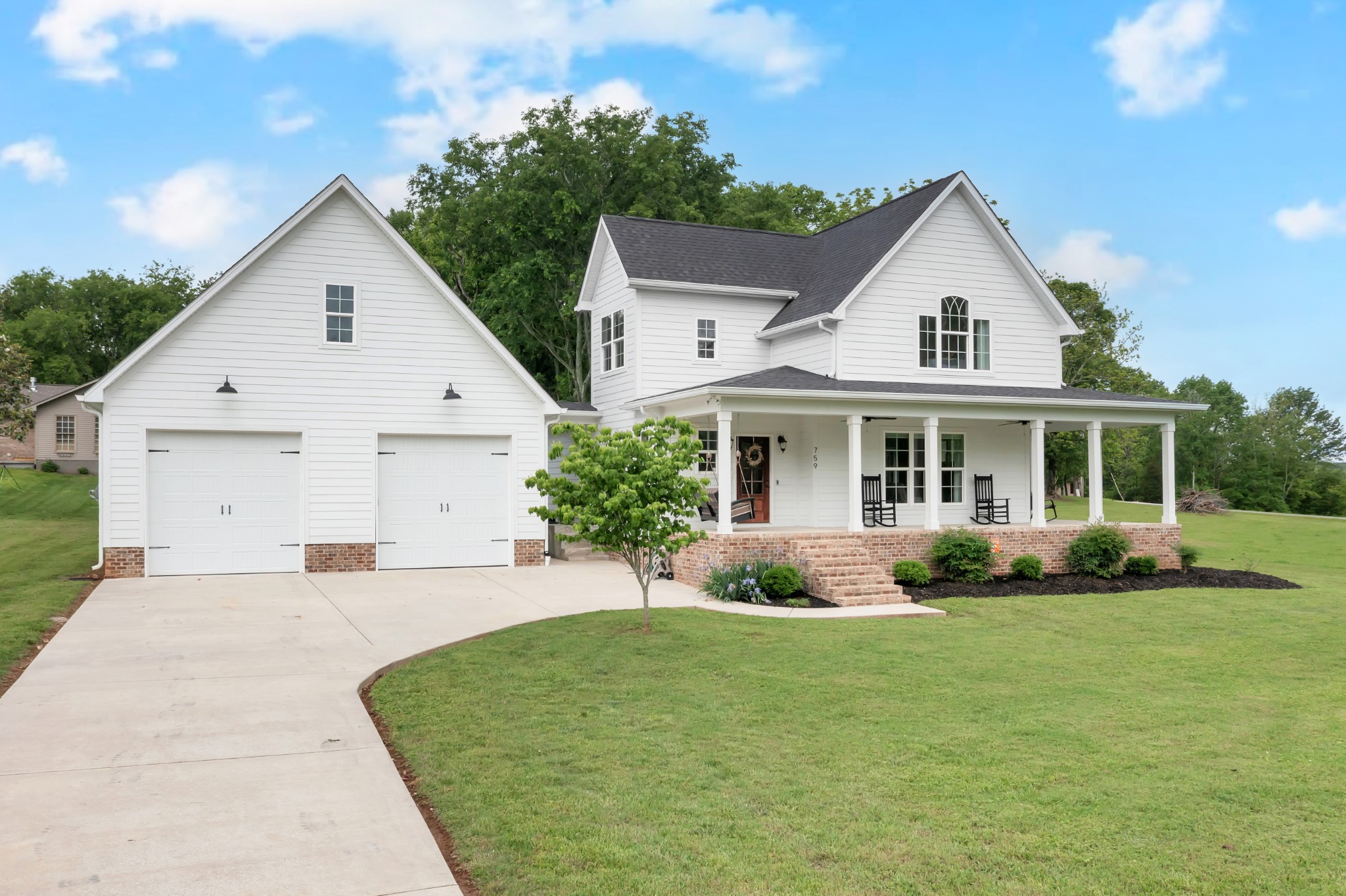 759 Bluff Dr