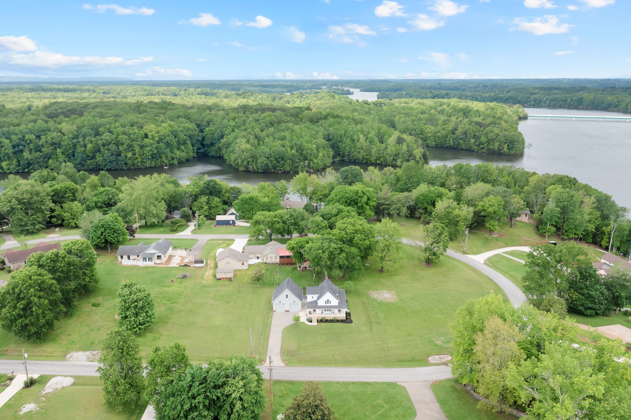 759 Bluff Dr