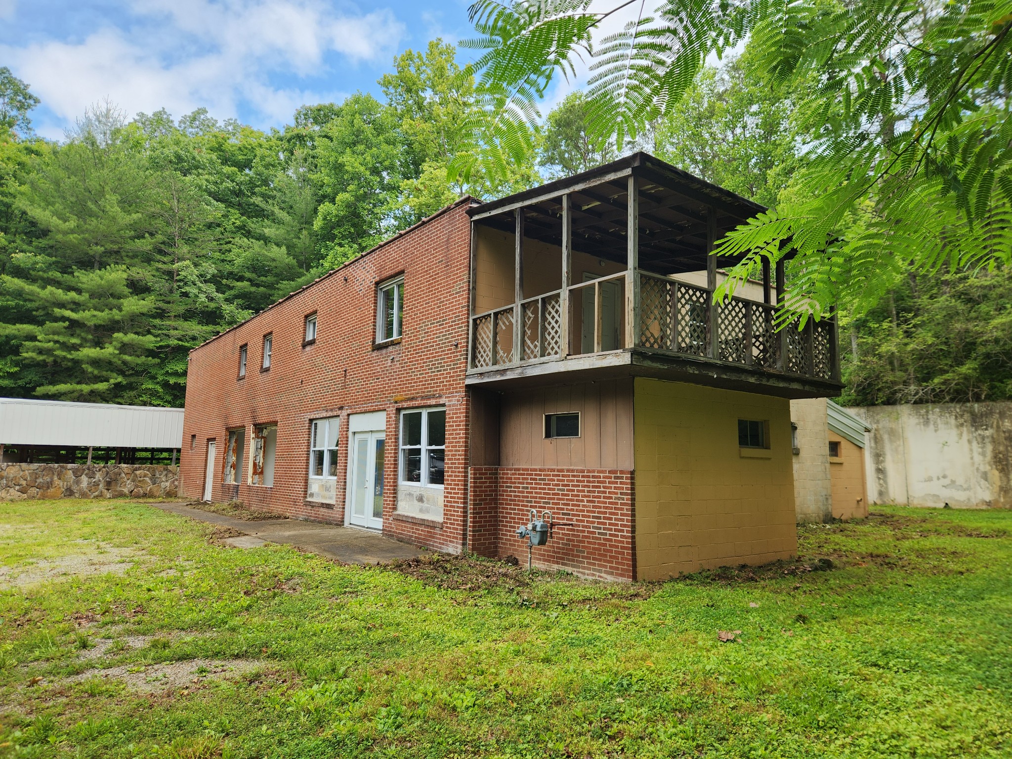 585 Stone Hennessee RD