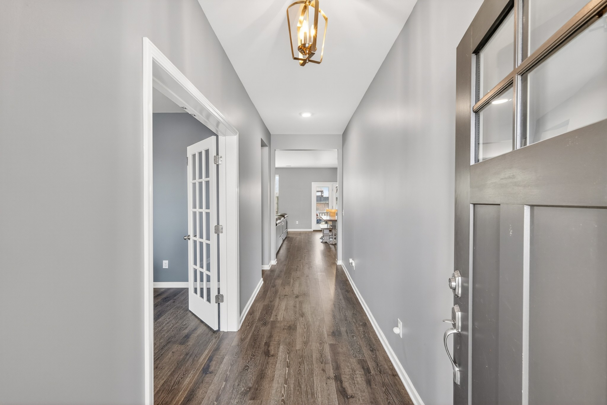 4015 Meadow Knoll Ln