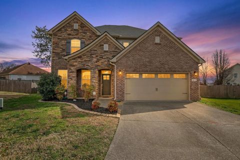 4015 Meadow Knoll Ln Mount Juliet TN 37122