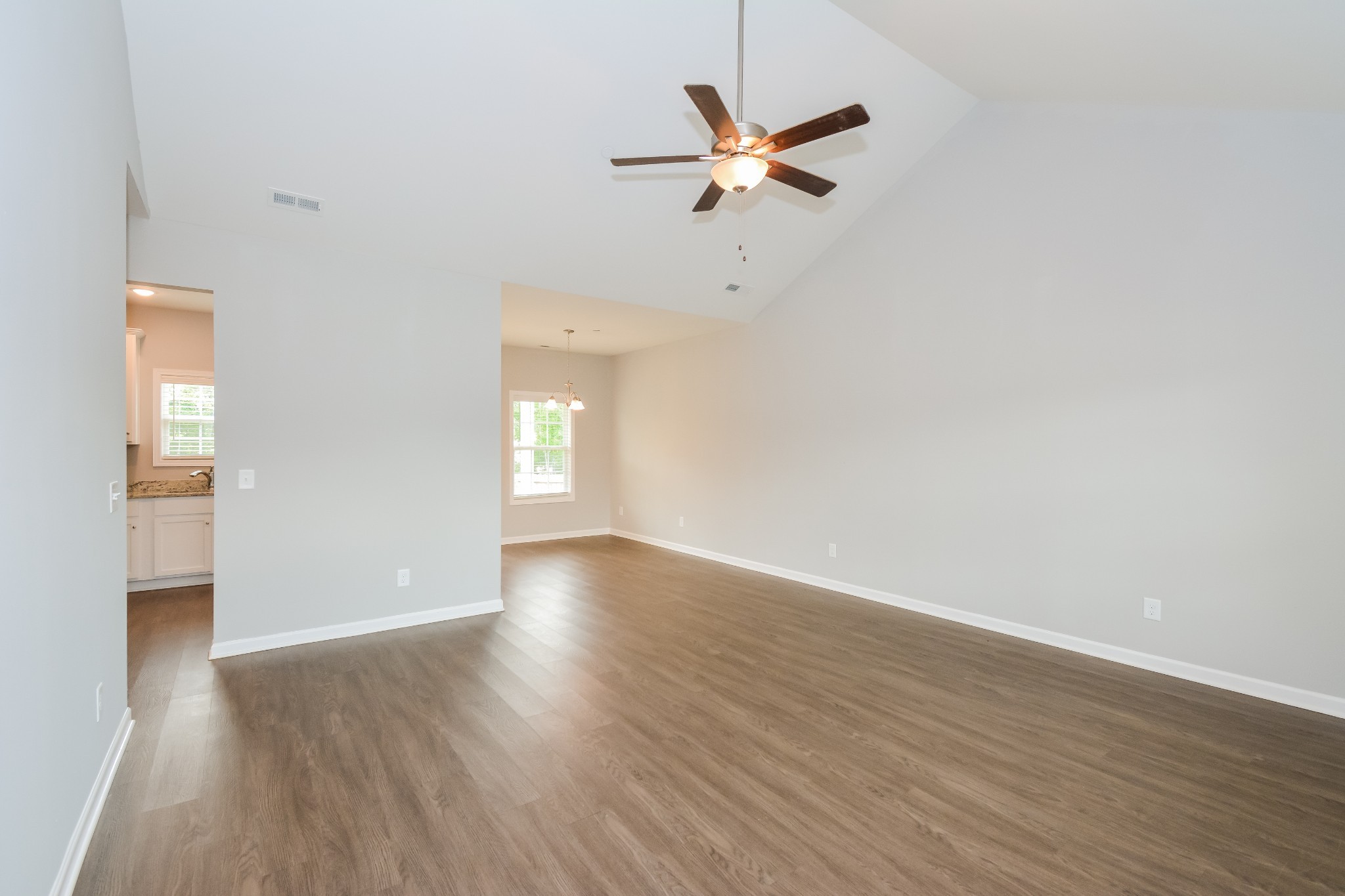 1017 Echo Ridge Rd