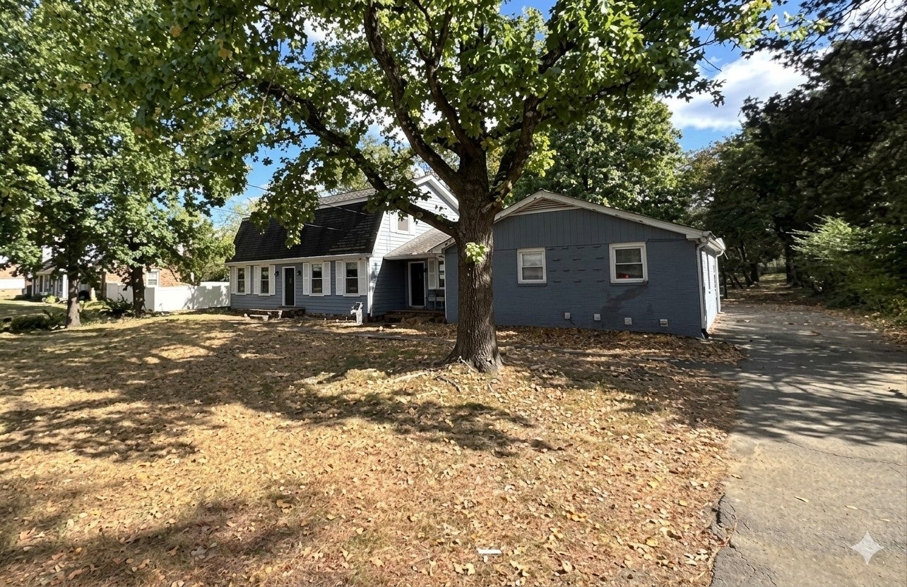 4059 Lake Pkwy