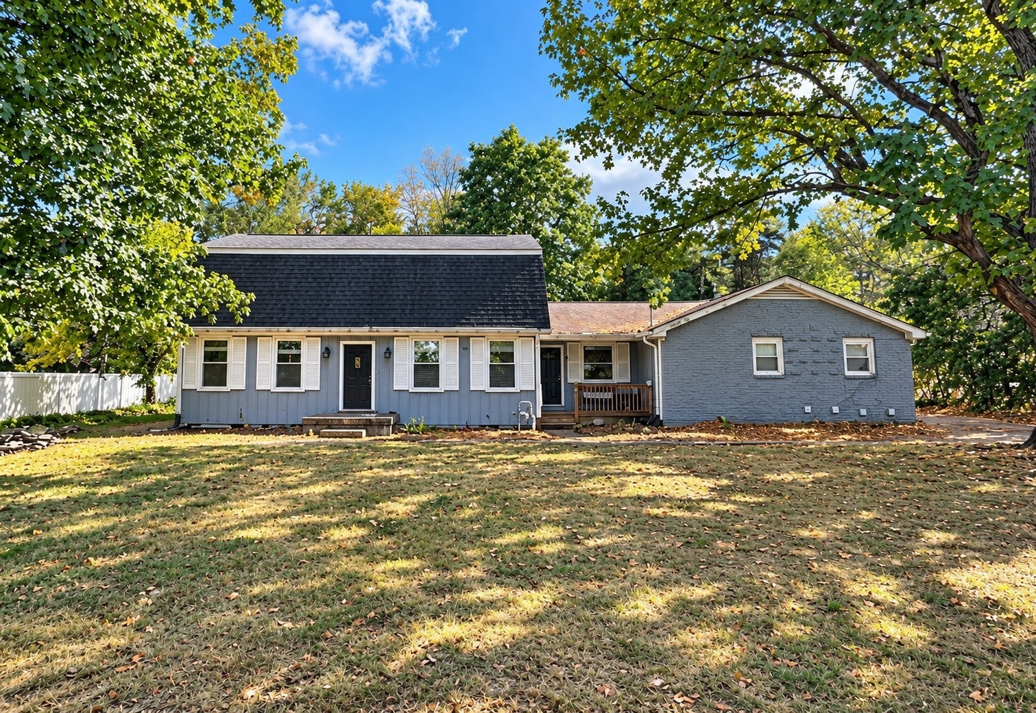 4-bed listing at 4059 Lake Pkwy, Hermitage