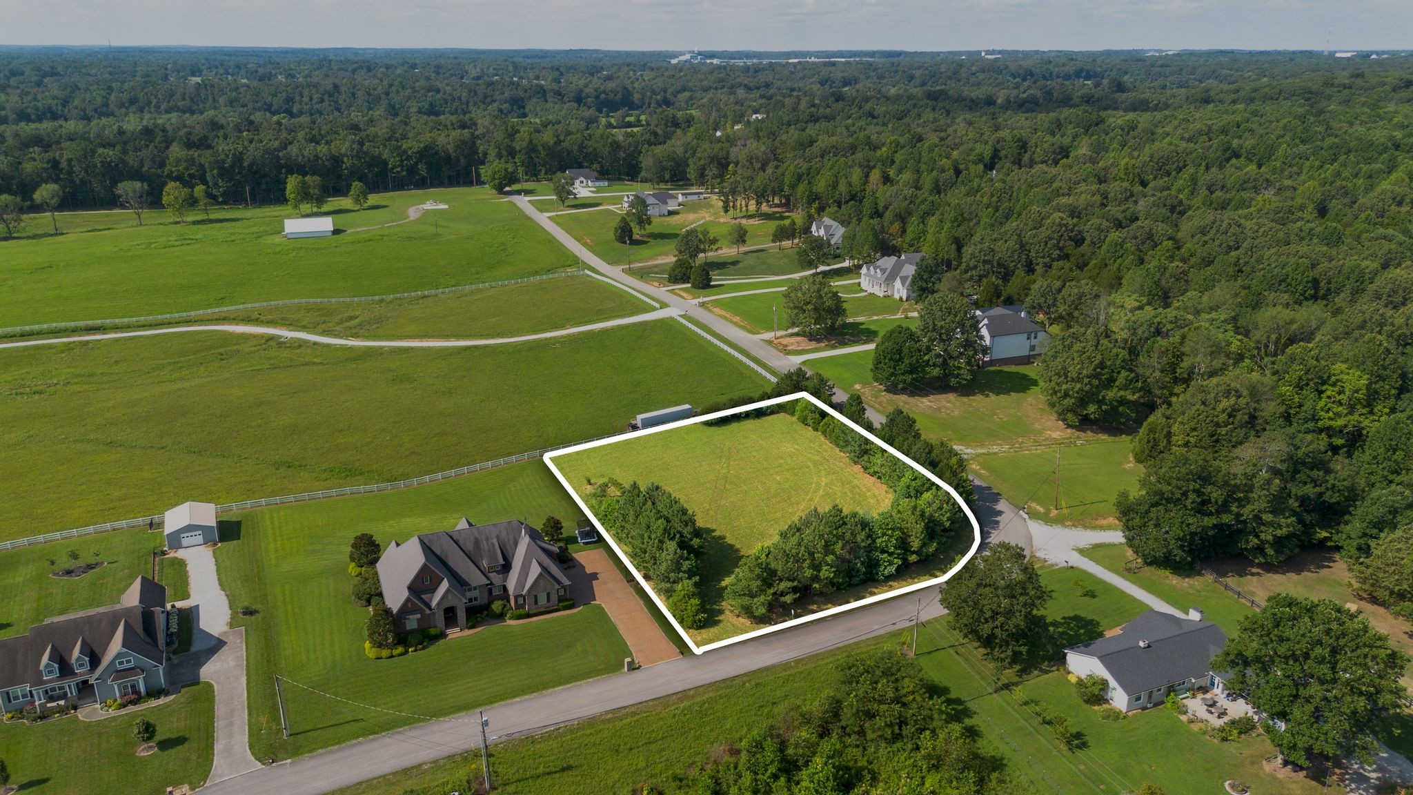 986 Hall Cemetery Road