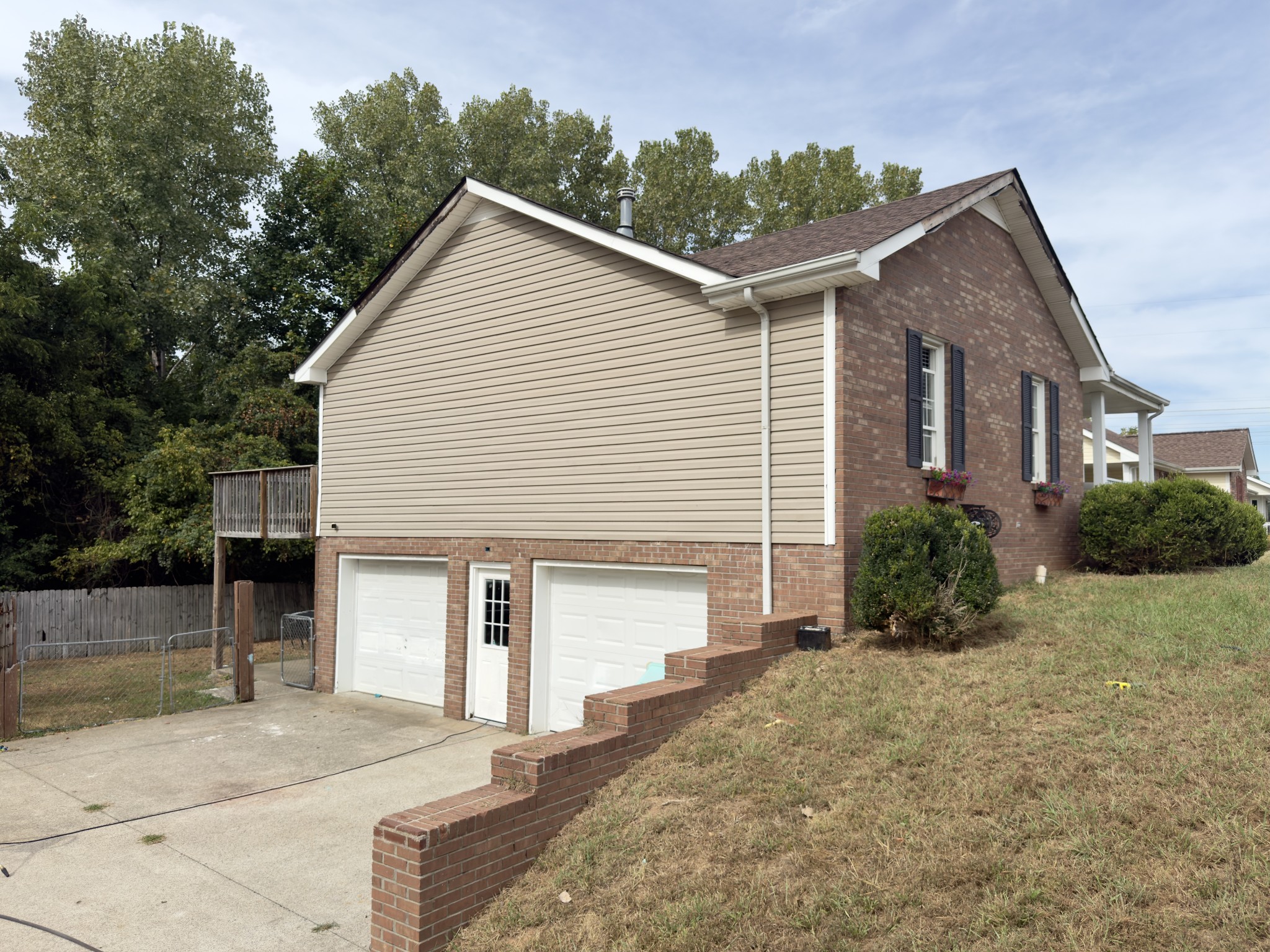 830 Buckhorn Dr