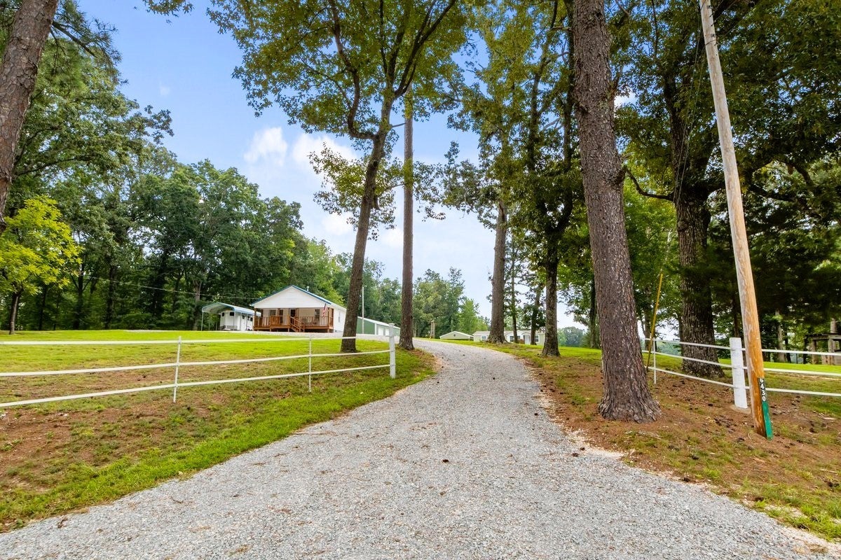 6432 Divider and Natchez Trace Rd