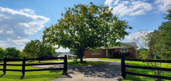 7690 BARNHILL RD, PRIMM SPRINGS, TN 38476 - Image e5cfcc99a2c4f2de6d880a90862e9366/4258167204
