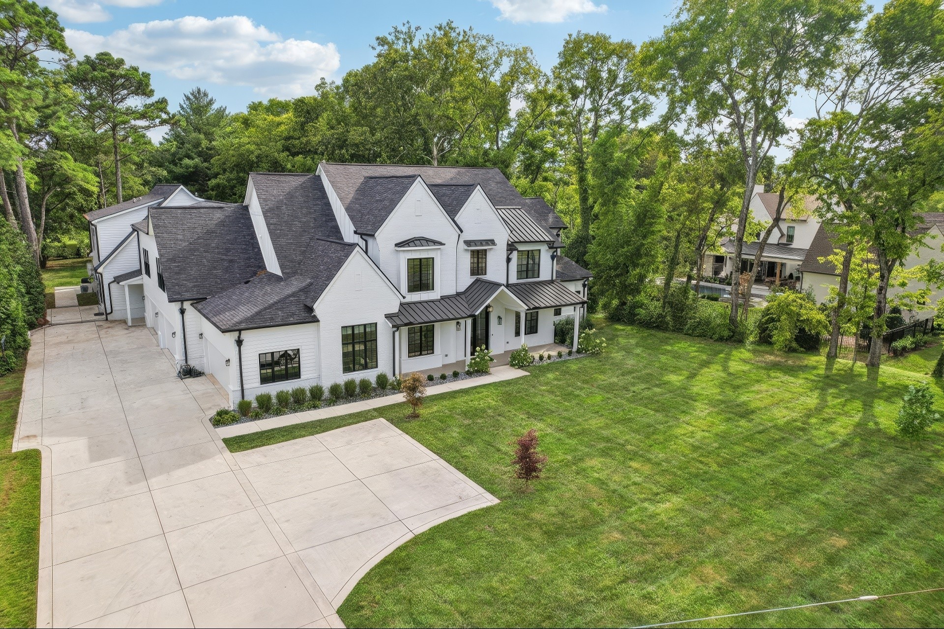 5205 Williamsburg Rd