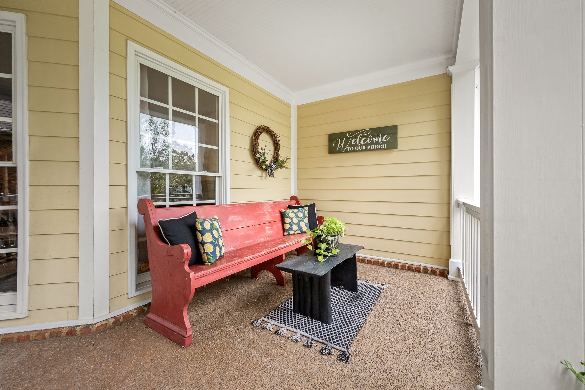 2118 Prestwick Dr