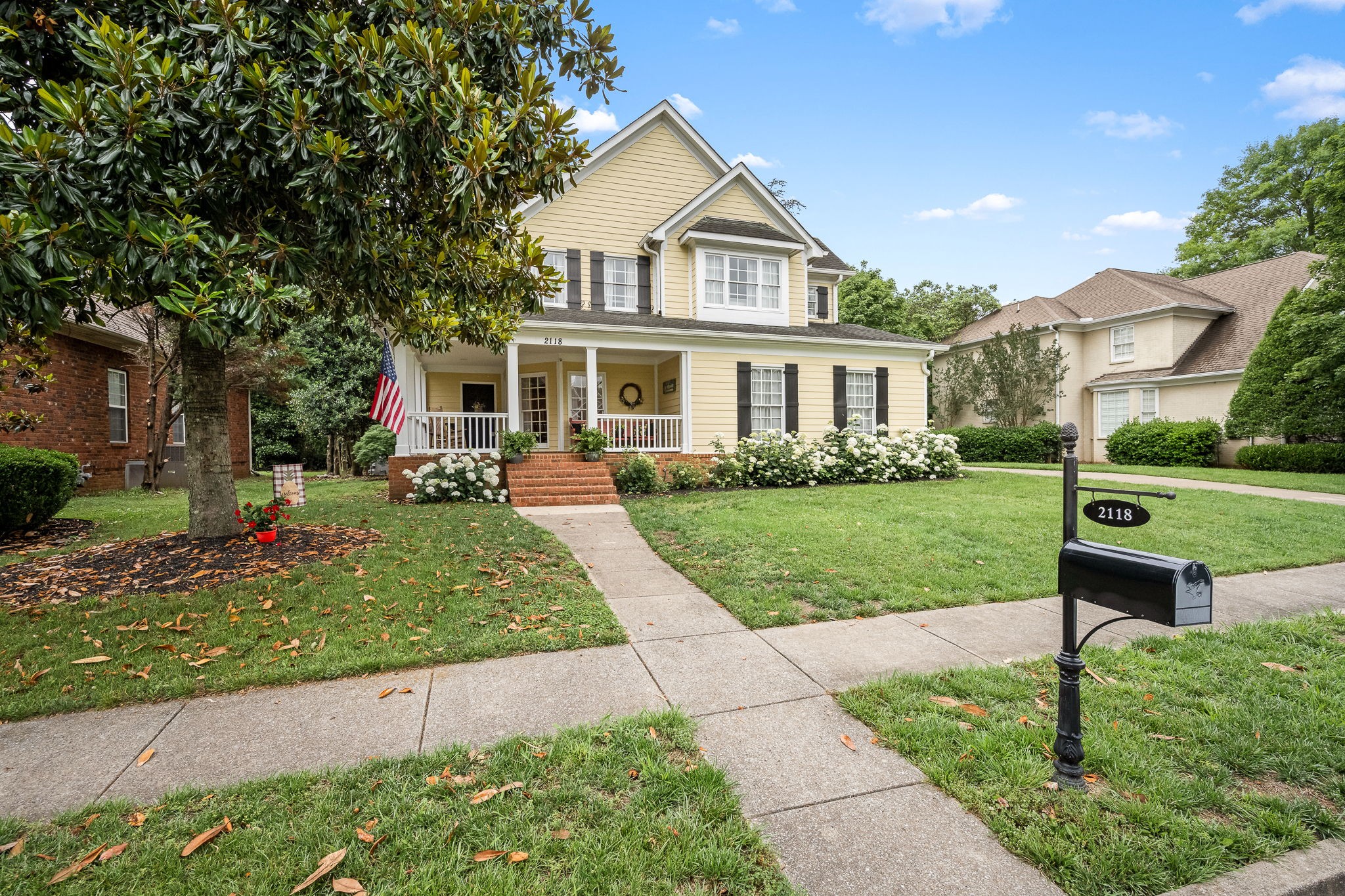 2118 Prestwick Dr