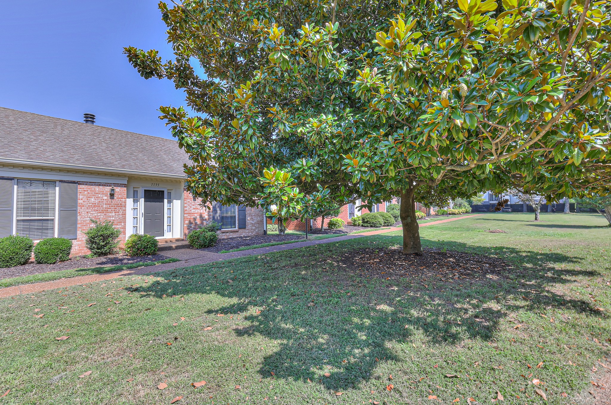 1135 E Northfield Blvd