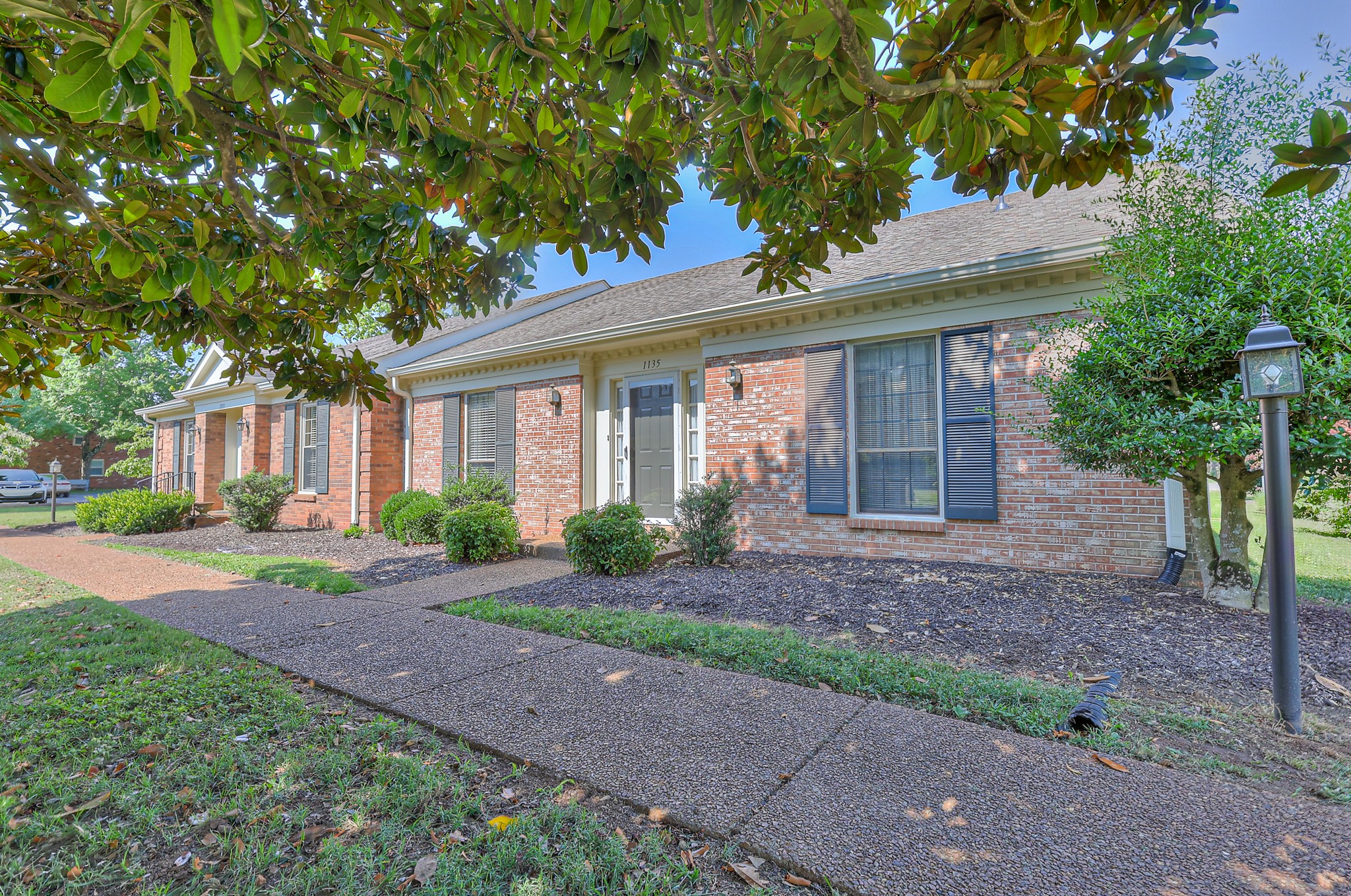 1135 E Northfield Blvd