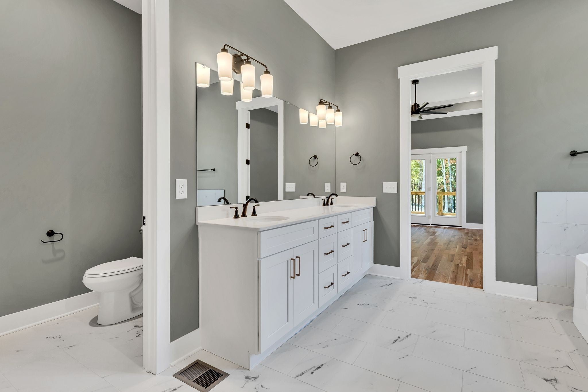 1000 Hogans Branch Rd, Hendersonville, TN, 37075, USA, 4 Bedrooms Bedrooms, ,4 BathroomsBathrooms,Residential,Contingent,1000 Hogans Branch Rd,3226043