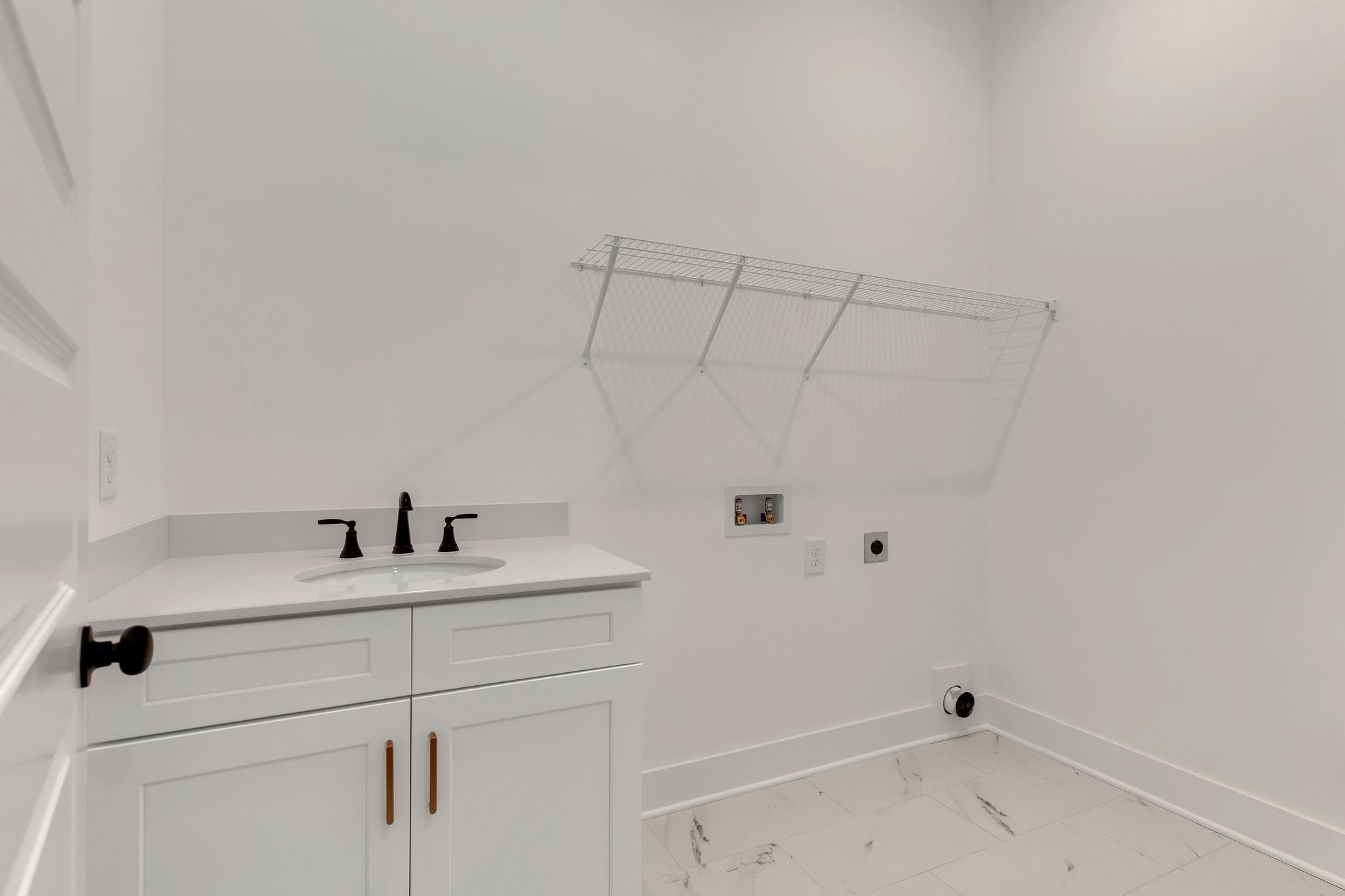 1000 Hogans Branch Rd, Hendersonville, TN, 37075, USA, 4 Bedrooms Bedrooms, ,4 BathroomsBathrooms,Residential,Contingent,1000 Hogans Branch Rd,3226043