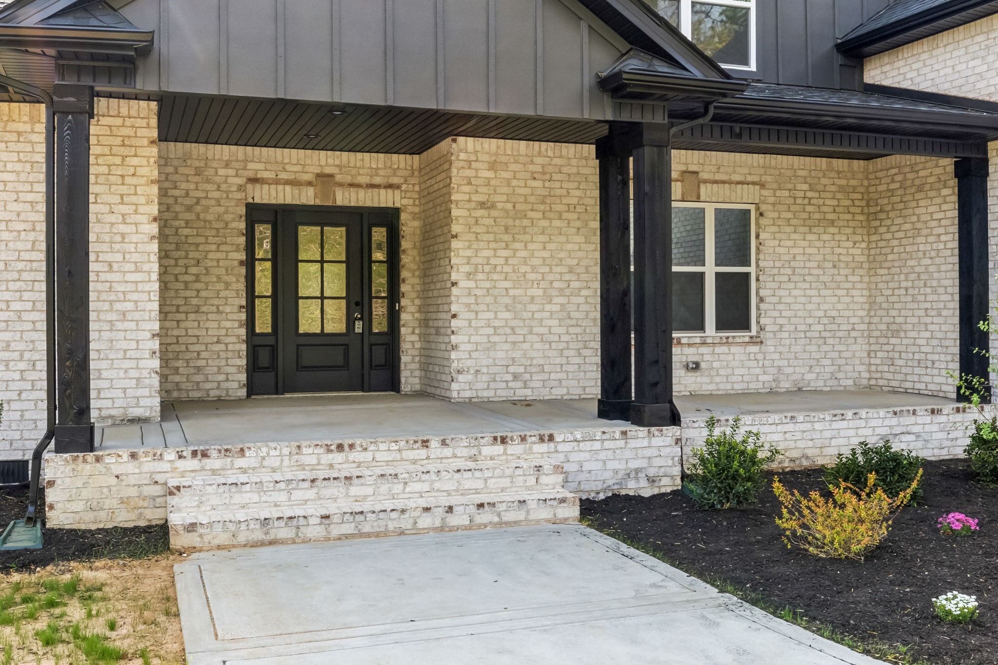 1049 Gholson Road