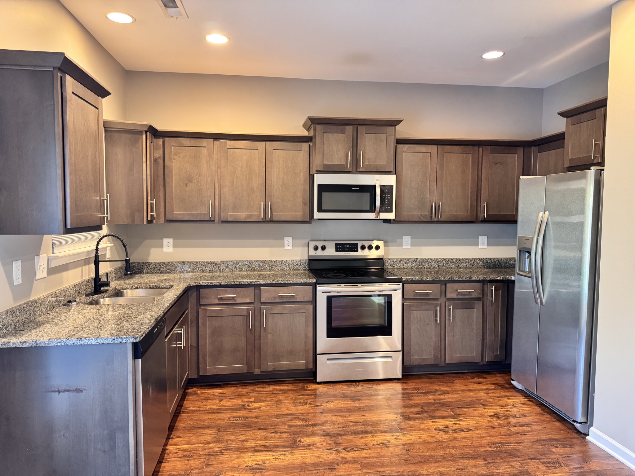 208 Bell Forge Ct