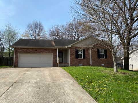 Photo of 3250 N Senseney Cir, Clarksville, TN 37042 (MLS # 3186948)