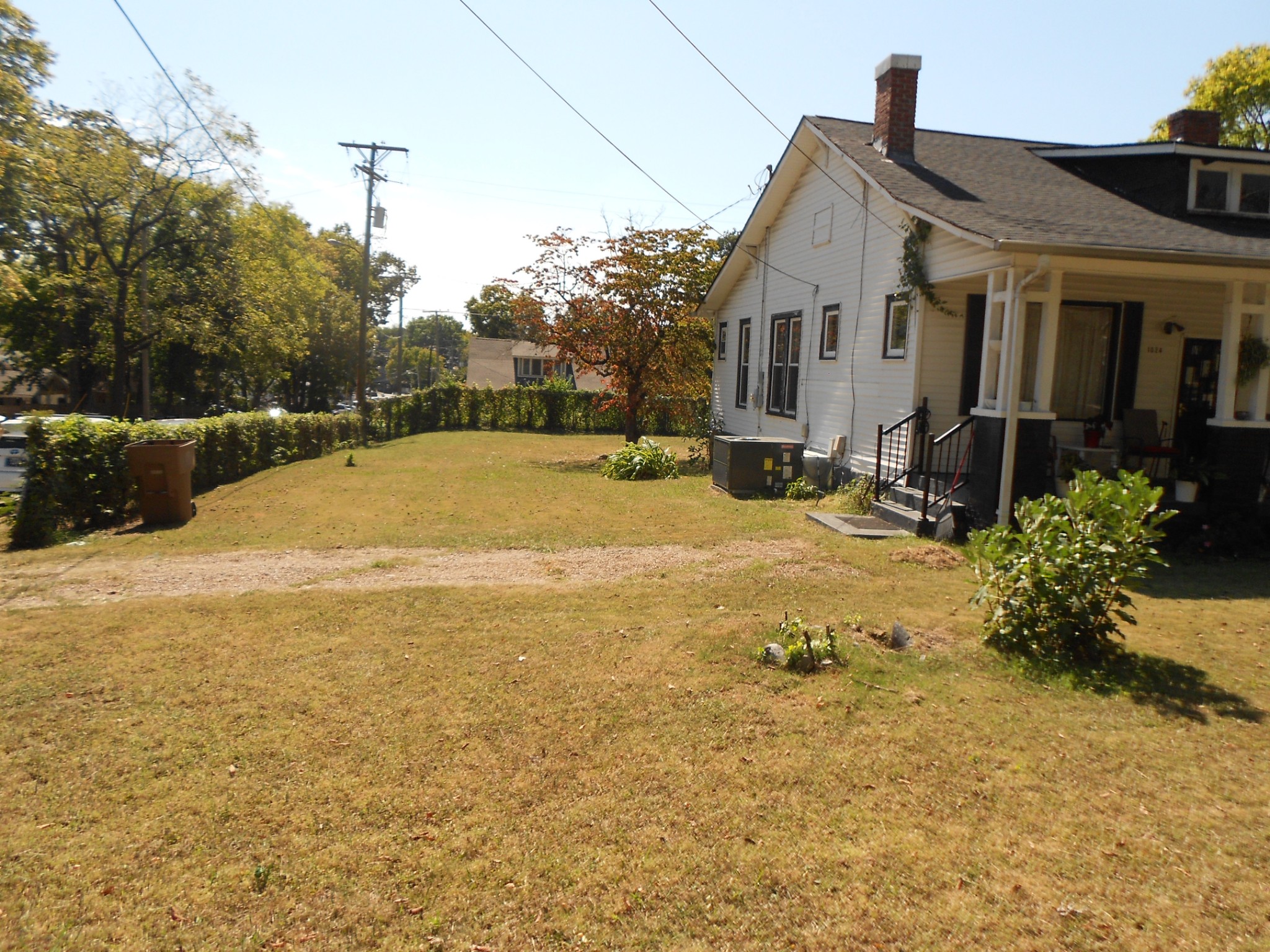 Search Listings 2 1024 Cahal Ave