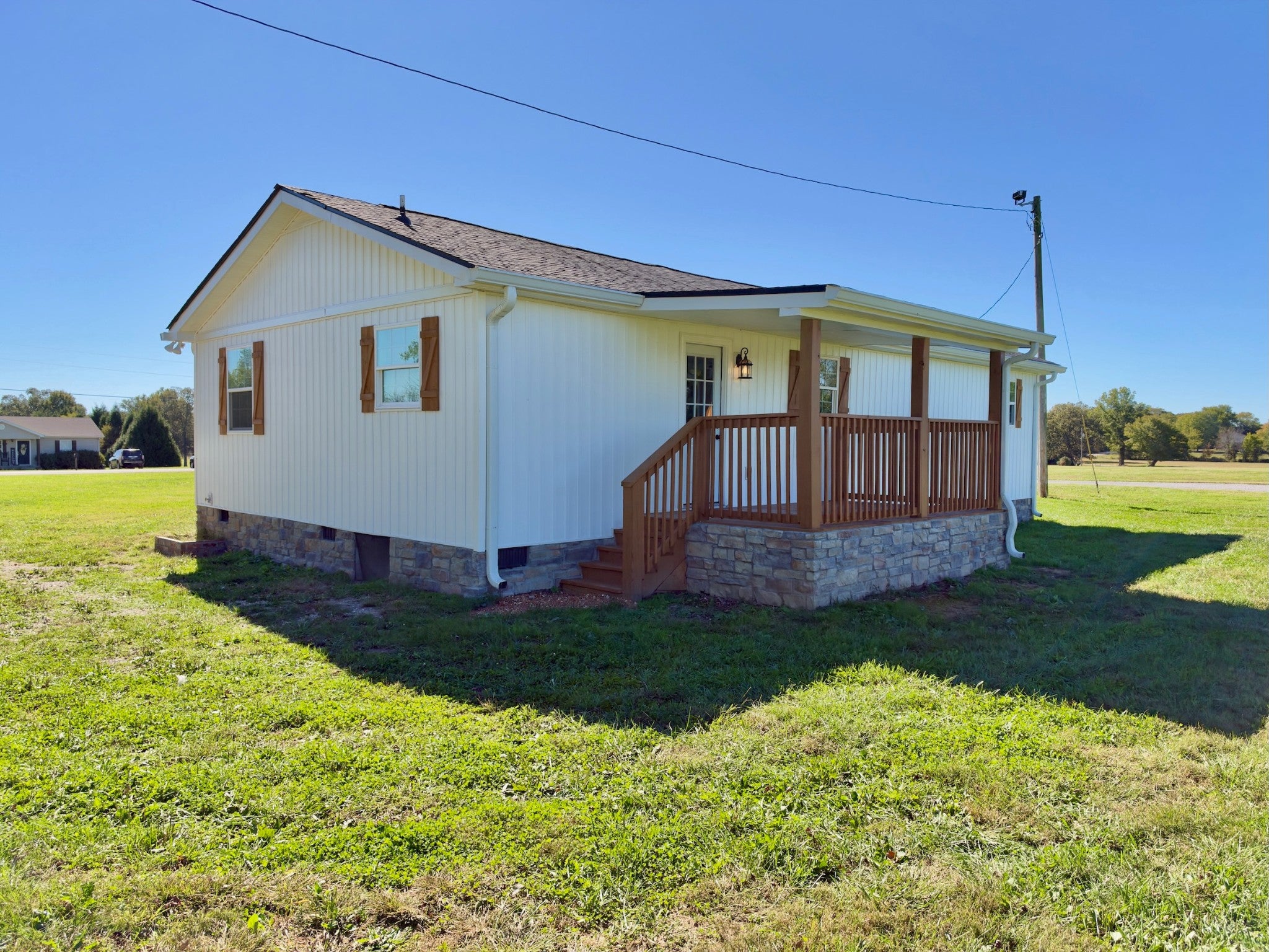66 Spry Rd