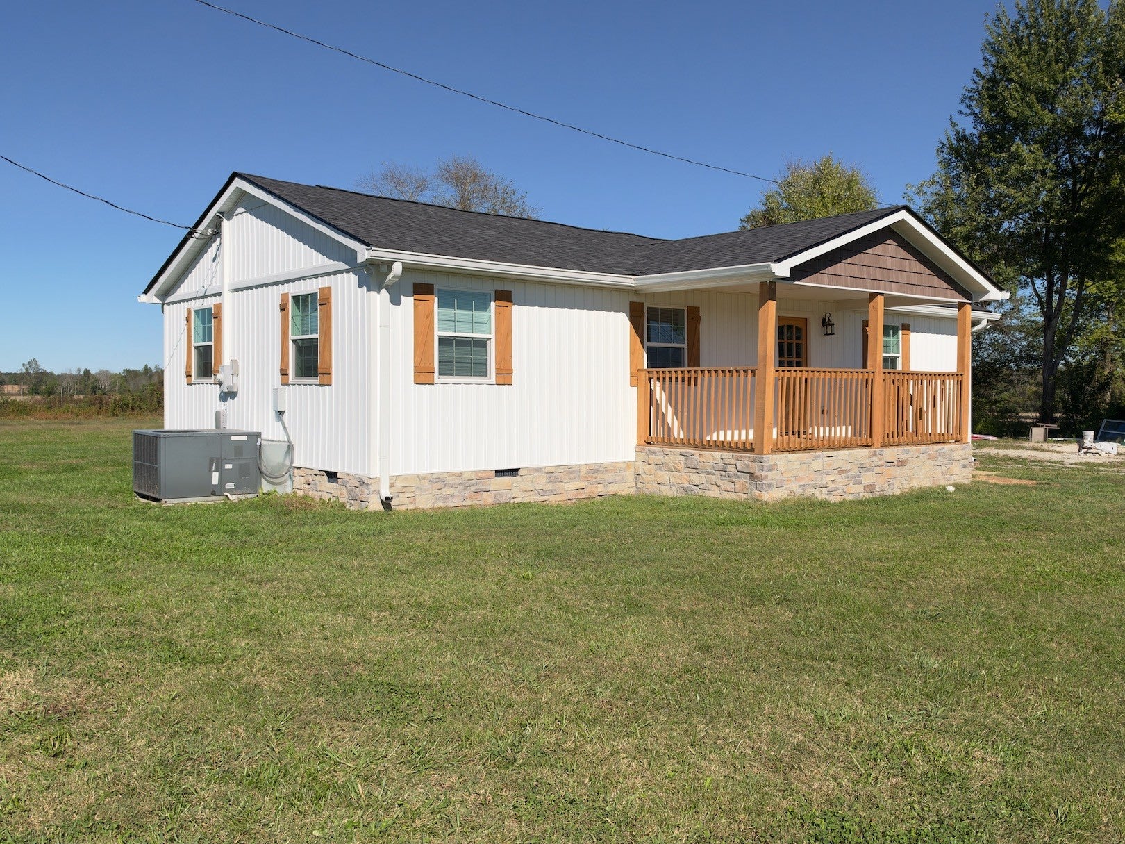 66 Spry Rd