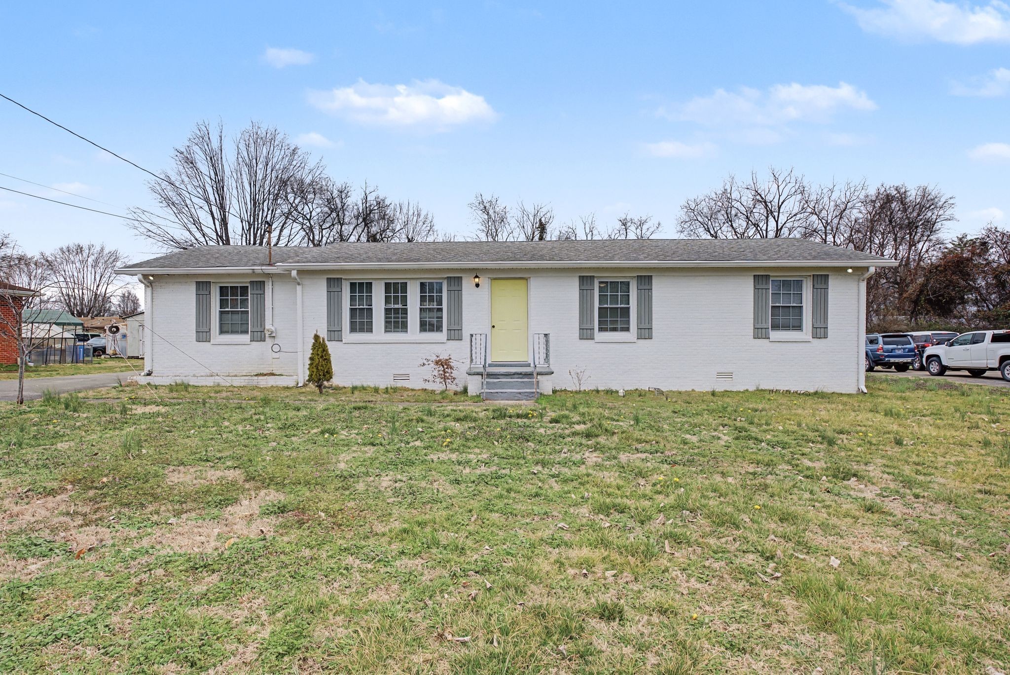 407 Sam Houston Dr