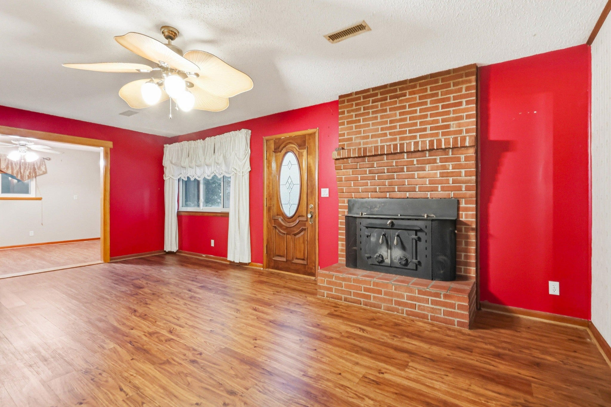 6514 White Oak Valley Circle