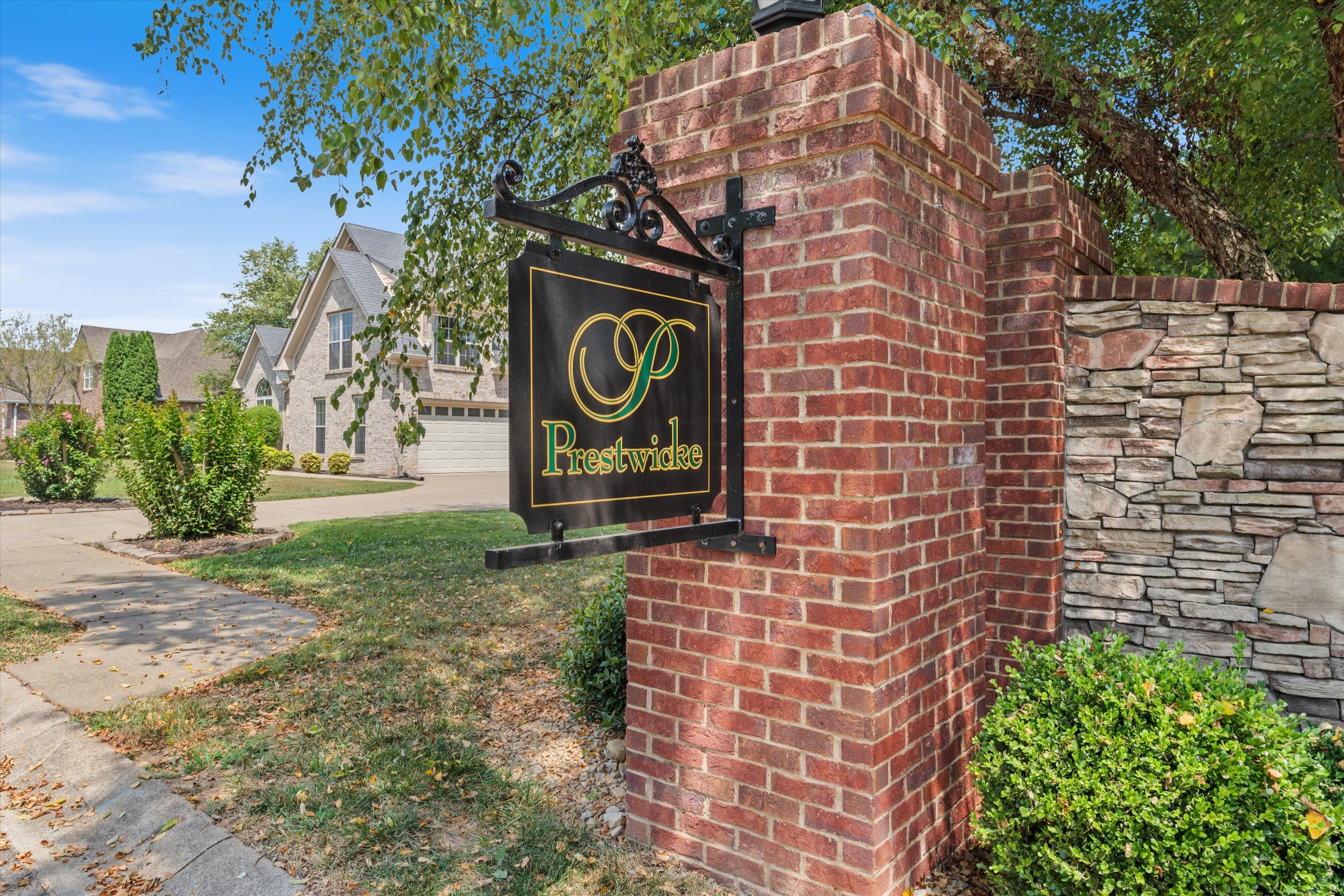 3699 Prestwicke Pl