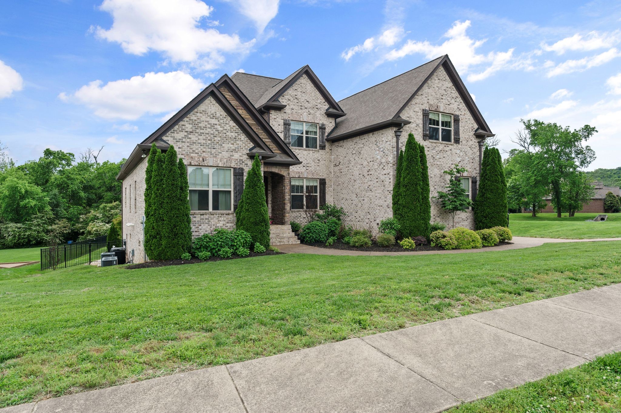 8027 Puddleduck Ln