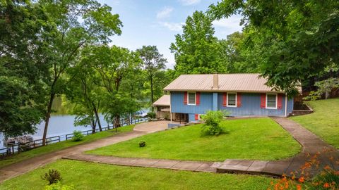 554 Hickman Shores Rd Dover TN 37058