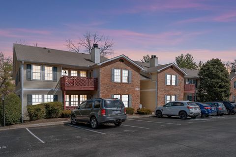 114 N Timber Dr Nashville TN 37214