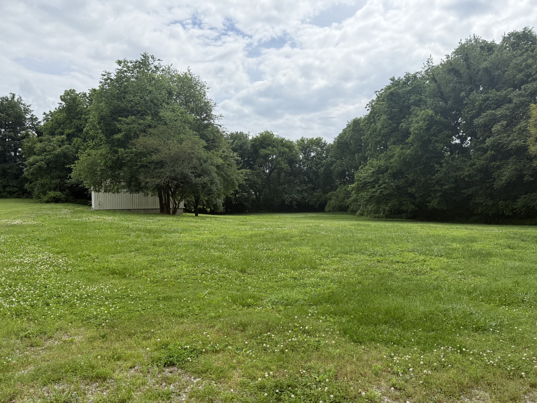 2611 Thompson Station Rd E
