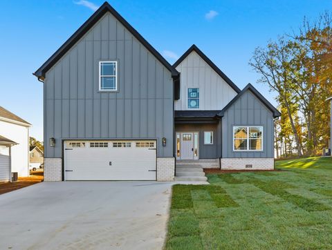 994 Alton Dr Clarksville TN 37043