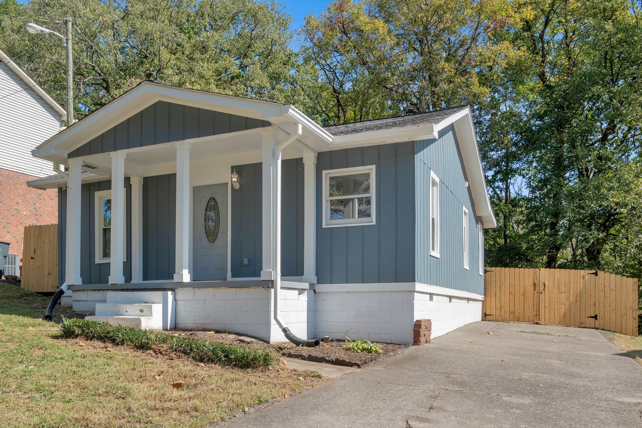228B Whitney Park Dr