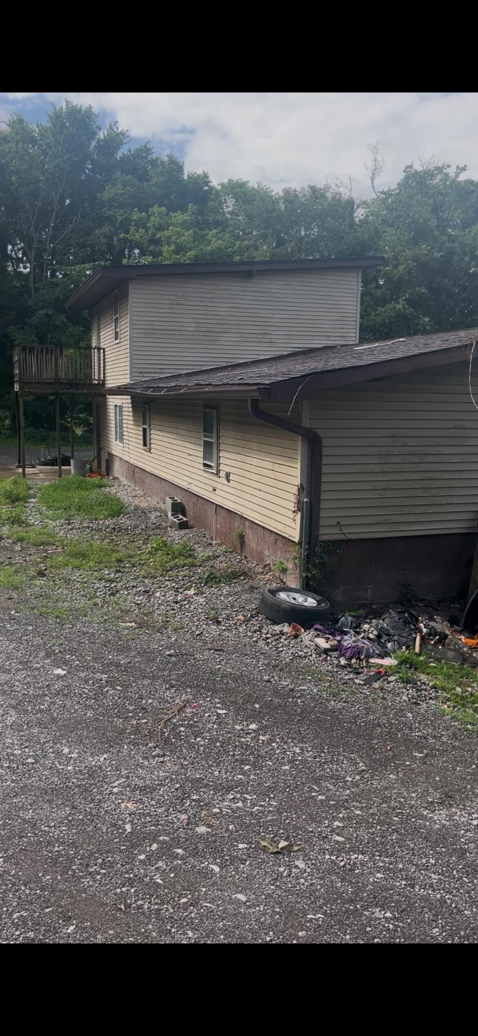 4695 Sparta PIKE