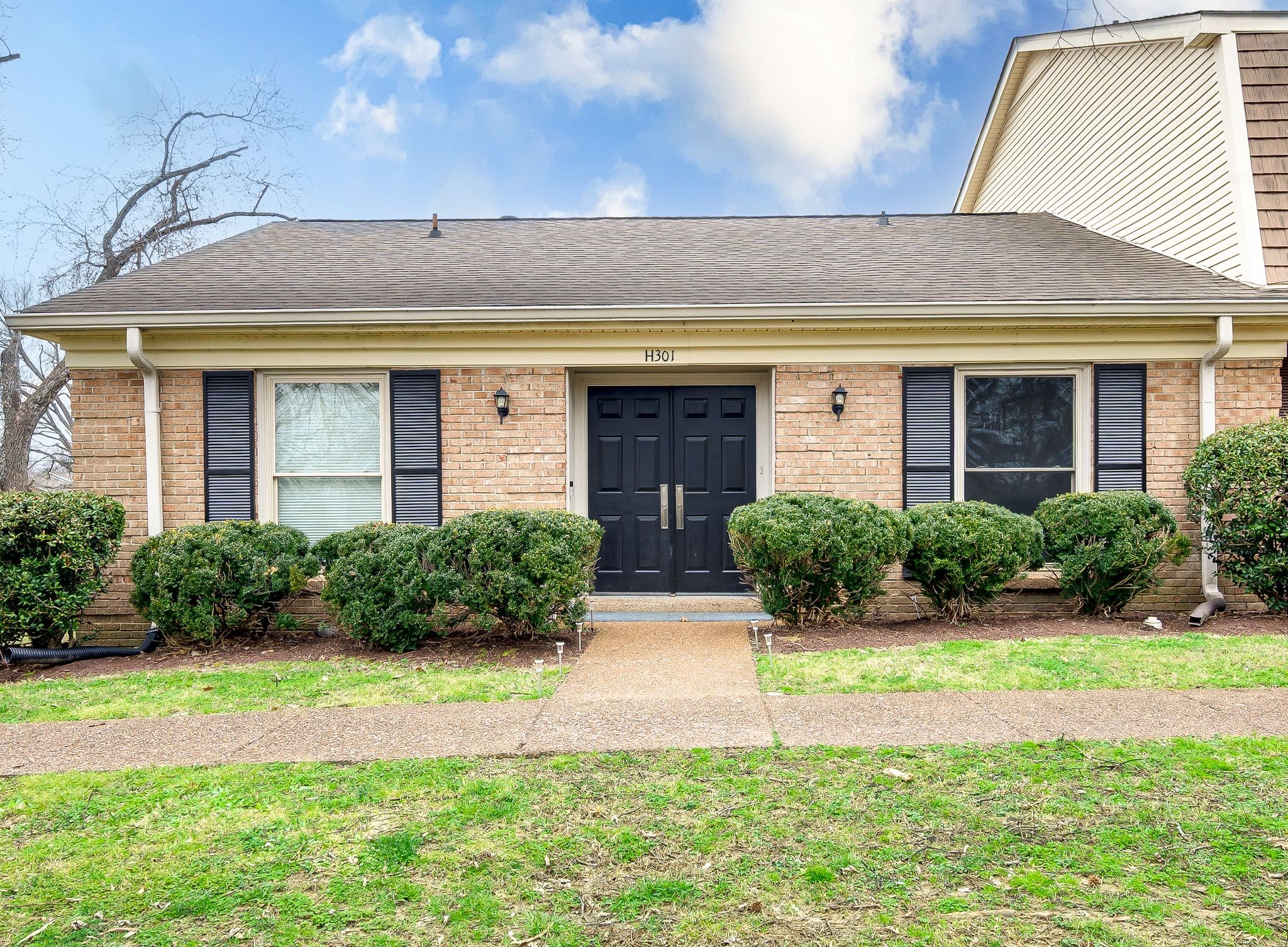 8300 Sawyer Brown Rd H301