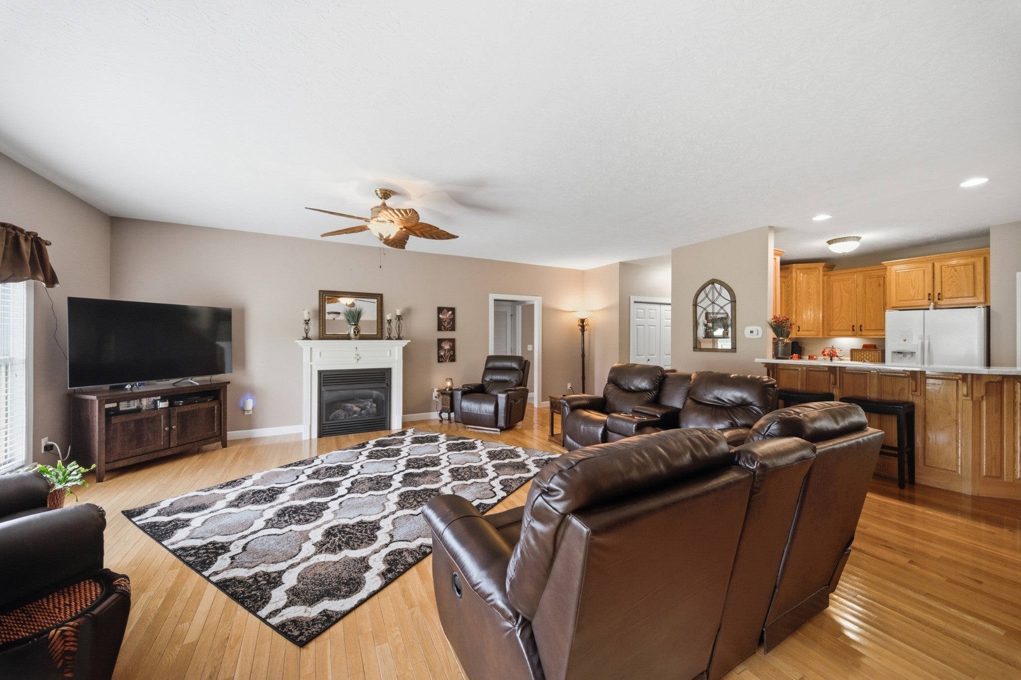 221 Allen Dr