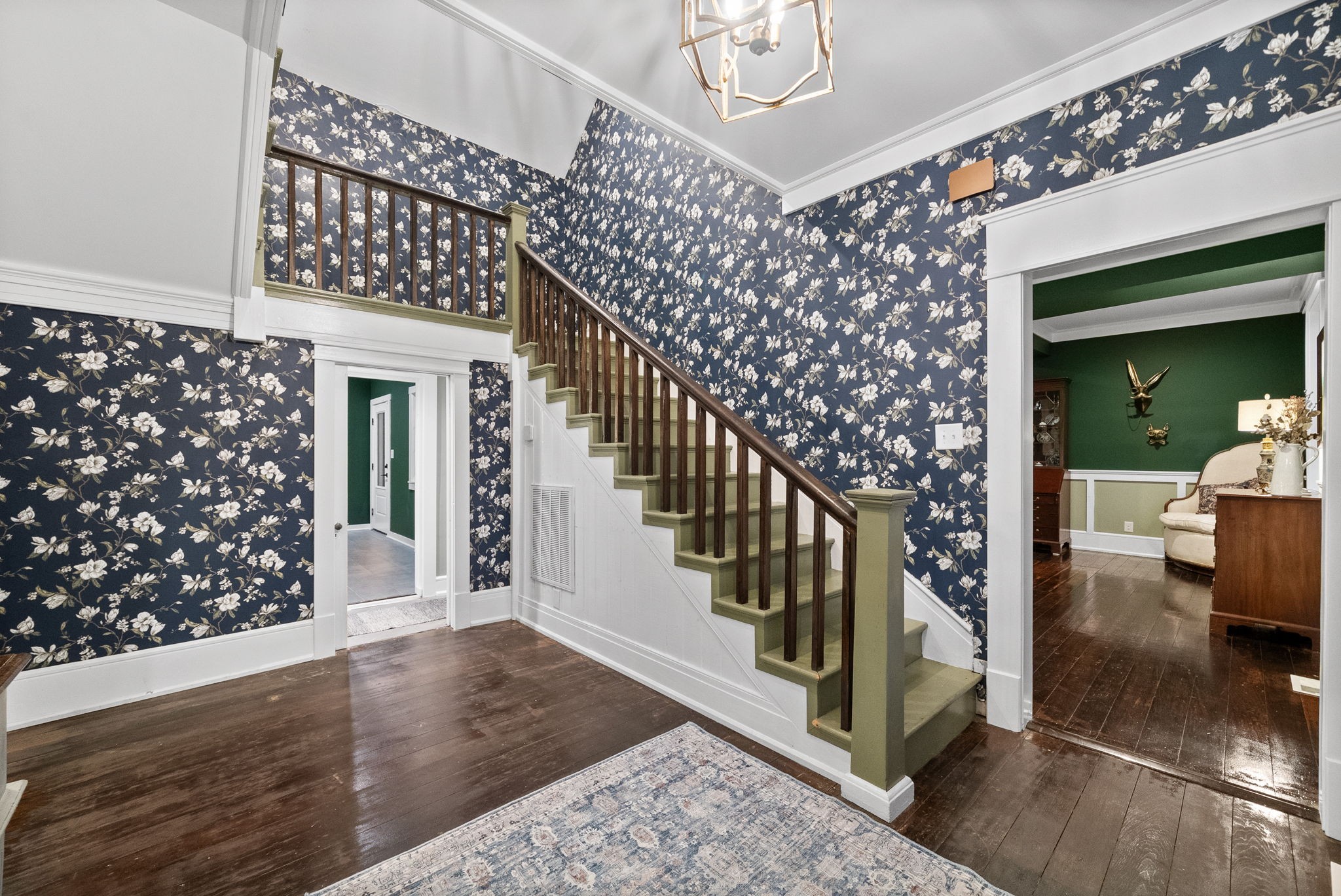 Adams, Tennessee 37010, United States, 4 Bedrooms Bedrooms, ,3 BathroomsBathrooms,Residential,Active,184405