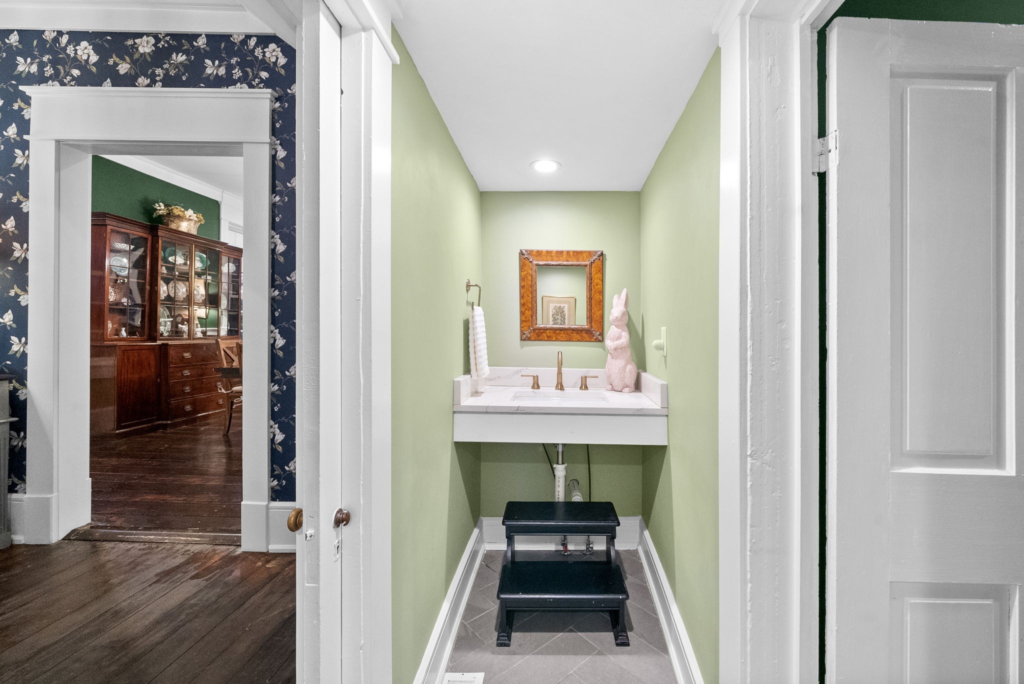 Adams, Tennessee 37010, United States, 4 Bedrooms Bedrooms, ,3 BathroomsBathrooms,Residential,Active,184405