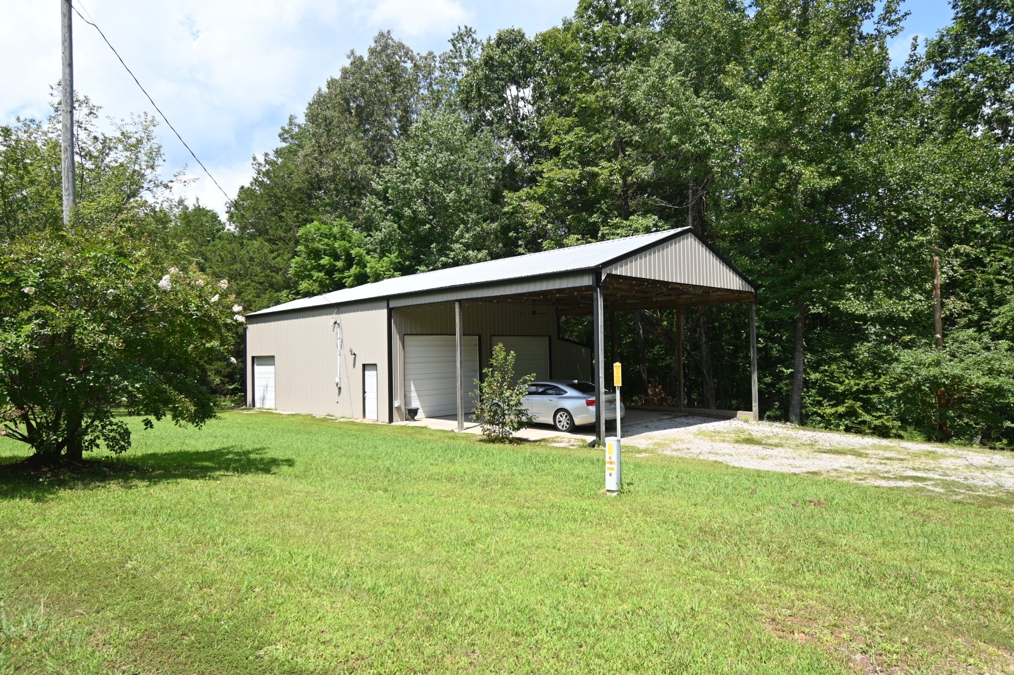 484 Stokes Ln