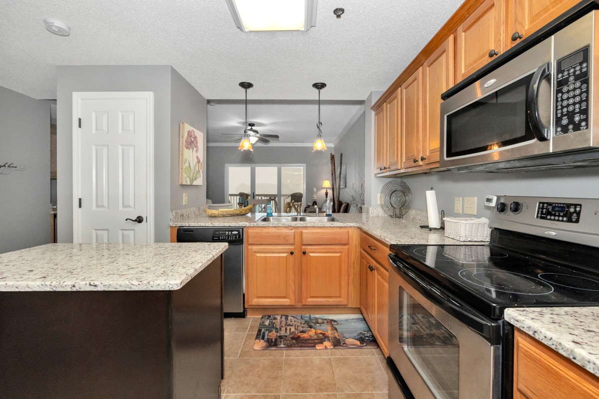 12100 Two Rivers Dr F-4