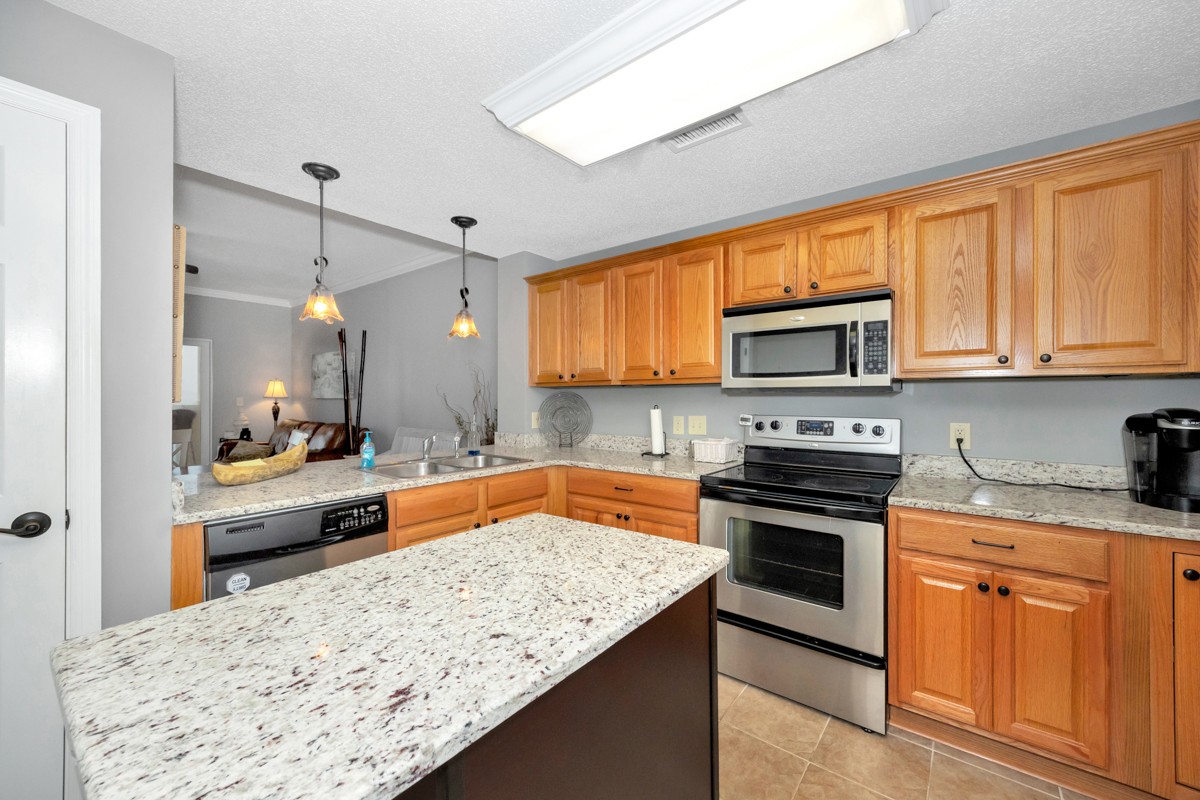 12100 Two Rivers Dr F-4