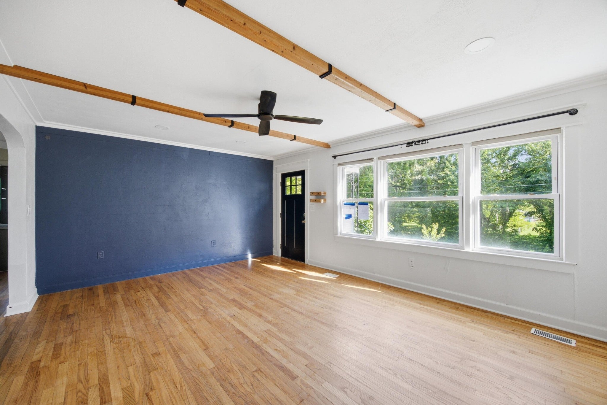 113 Hill Road
