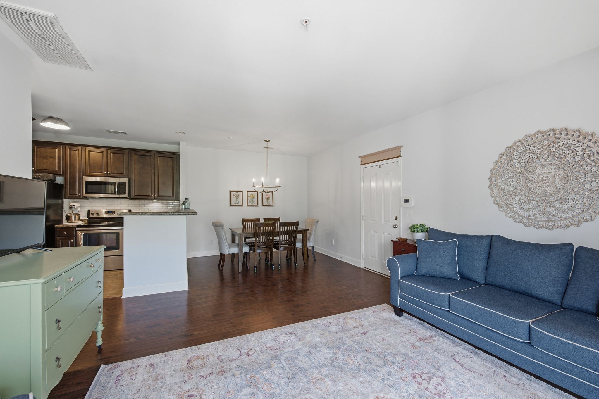 4846 Bevendean Dr 14