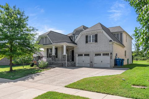 1525 Halsey Dr Nolensville TN 37135