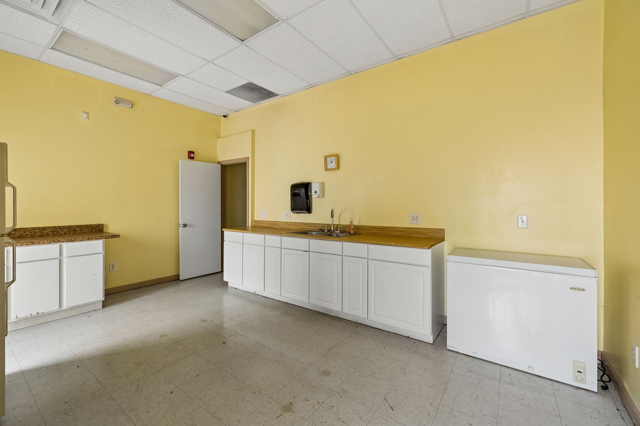 2400 Highland Ave