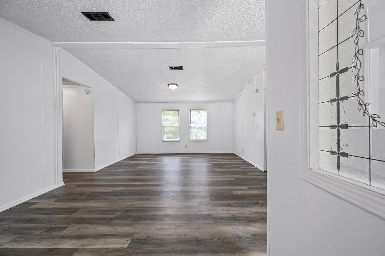 513 Fairview Dr
