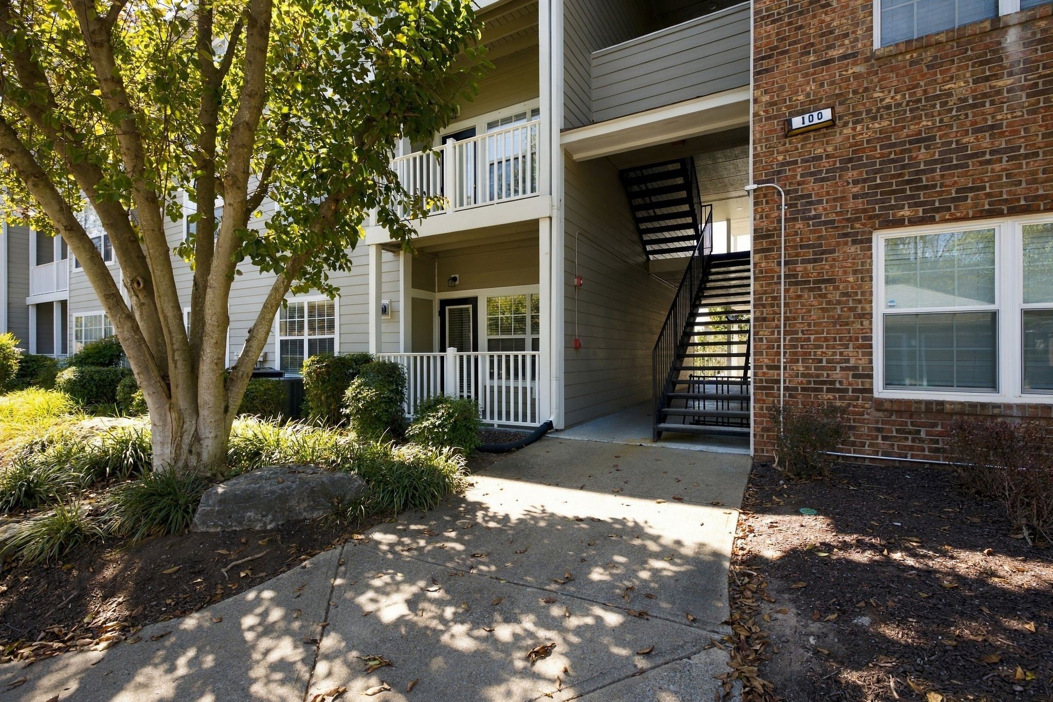 1-bed listing at 2025 Woodmont Blvd 104, Nashville